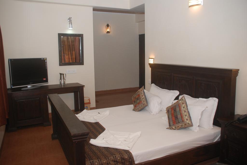 Royal Palace Beach Resort Calangute Room photo